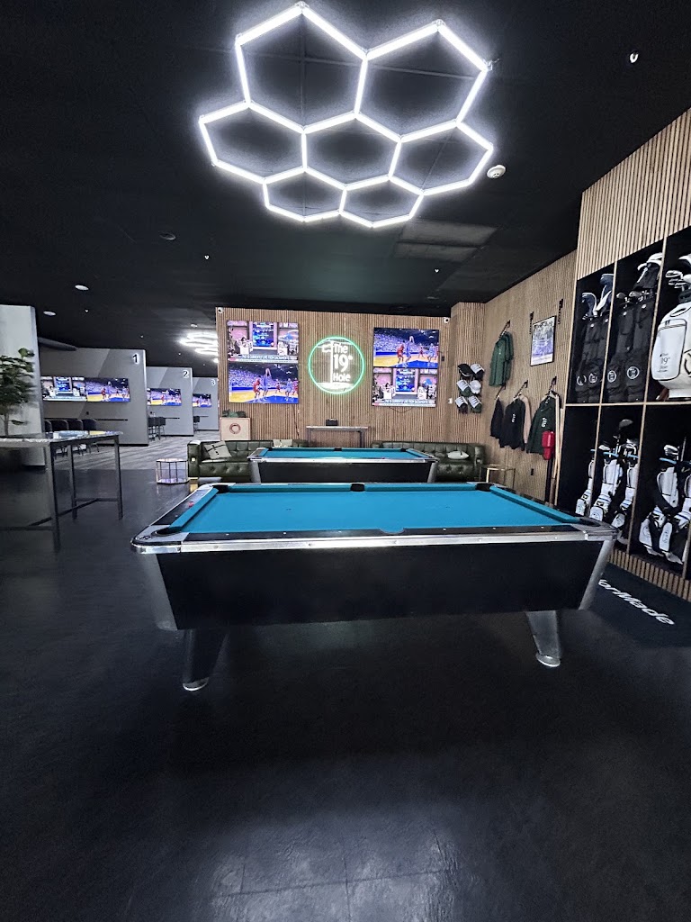 The 19th Hole Indoor Golf - review