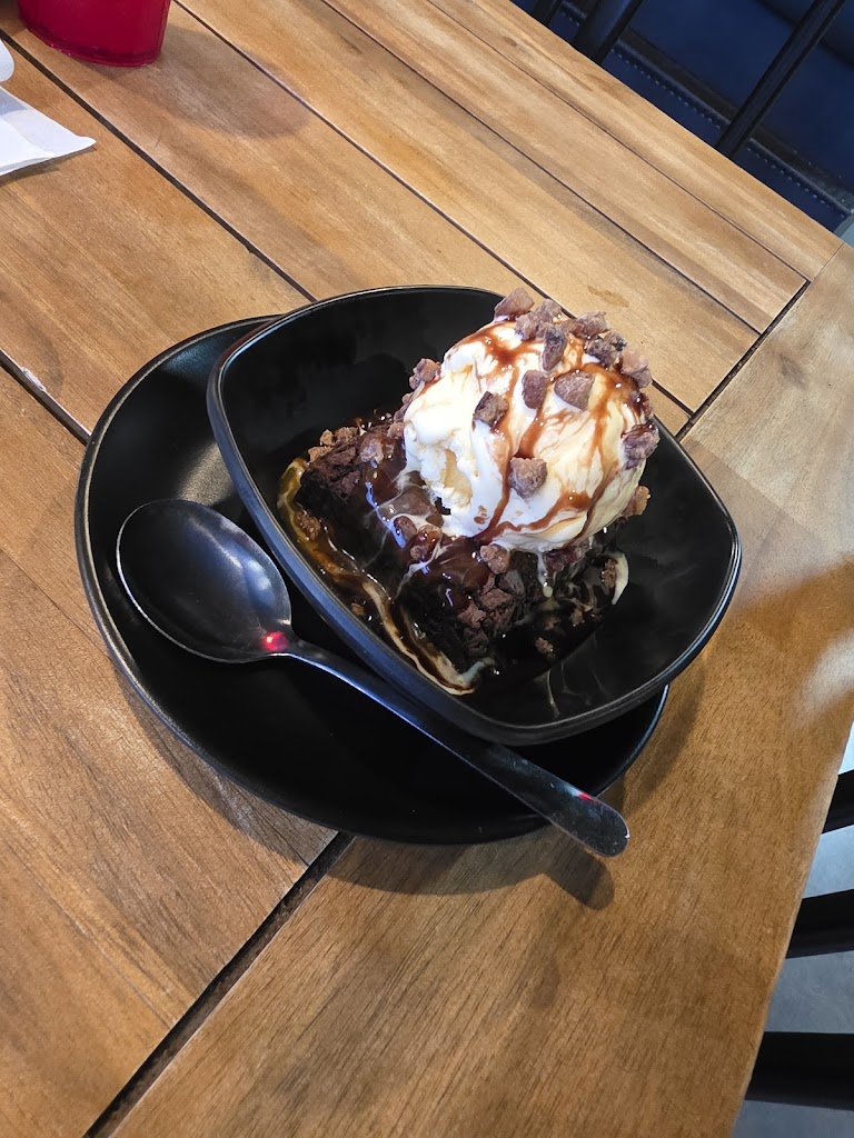 Back 9 Golf & Entertainment - review