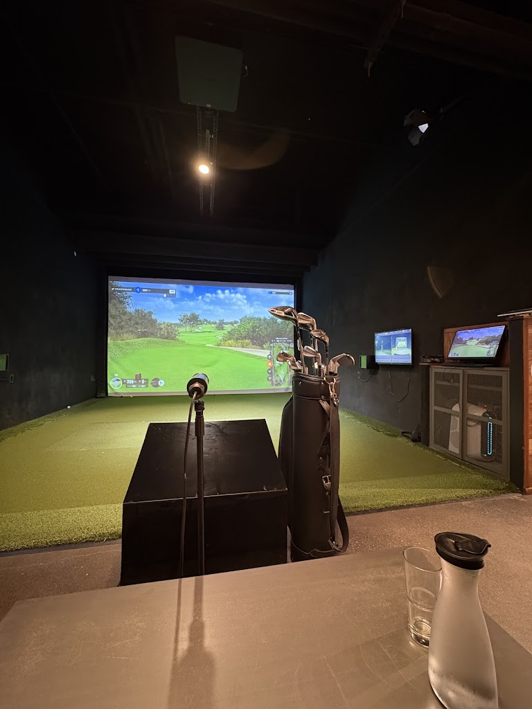 Five Iron Golf - review