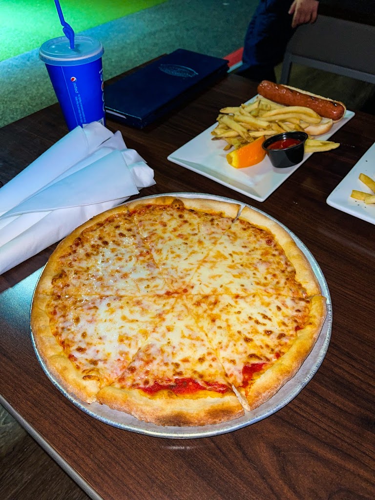 Topgolf Swing Suite at iPlay America - review