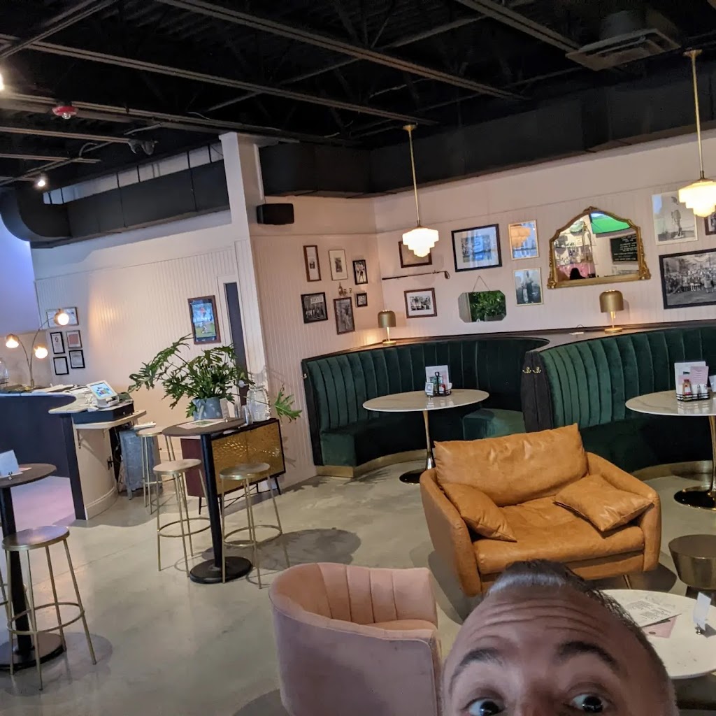 Birdies Indoor Golf and Cocktail Bar Long Island - review