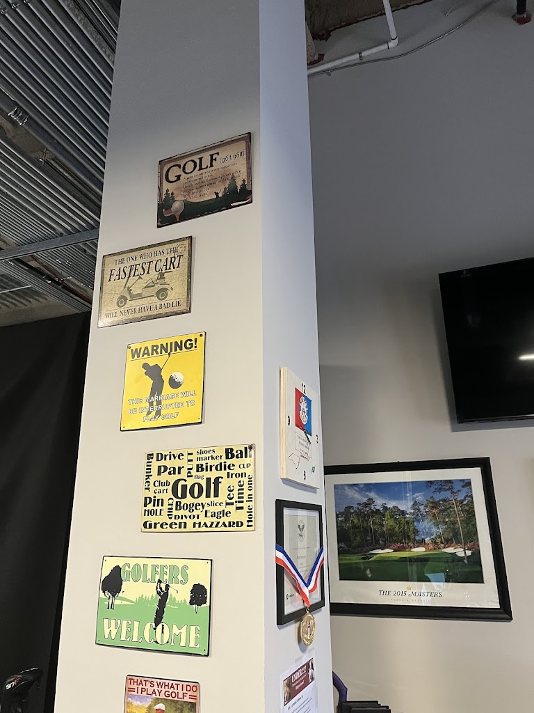 Happy's Country Club - review