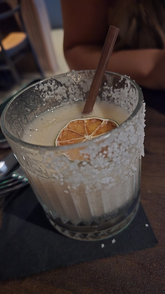 The Fairway Lounge - review