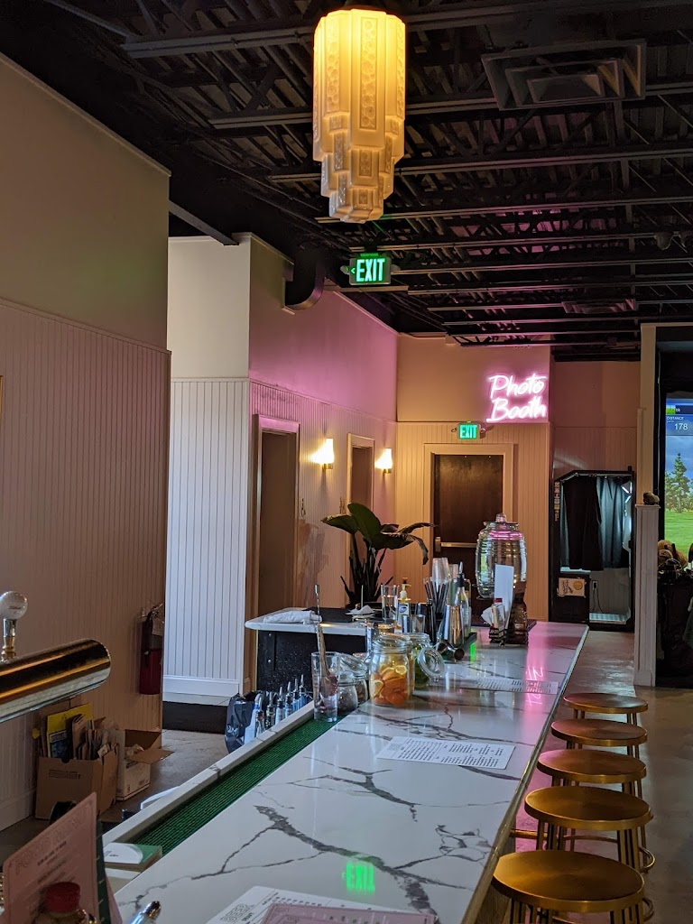 Birdies Indoor Golf and Cocktail Bar Long Island - review