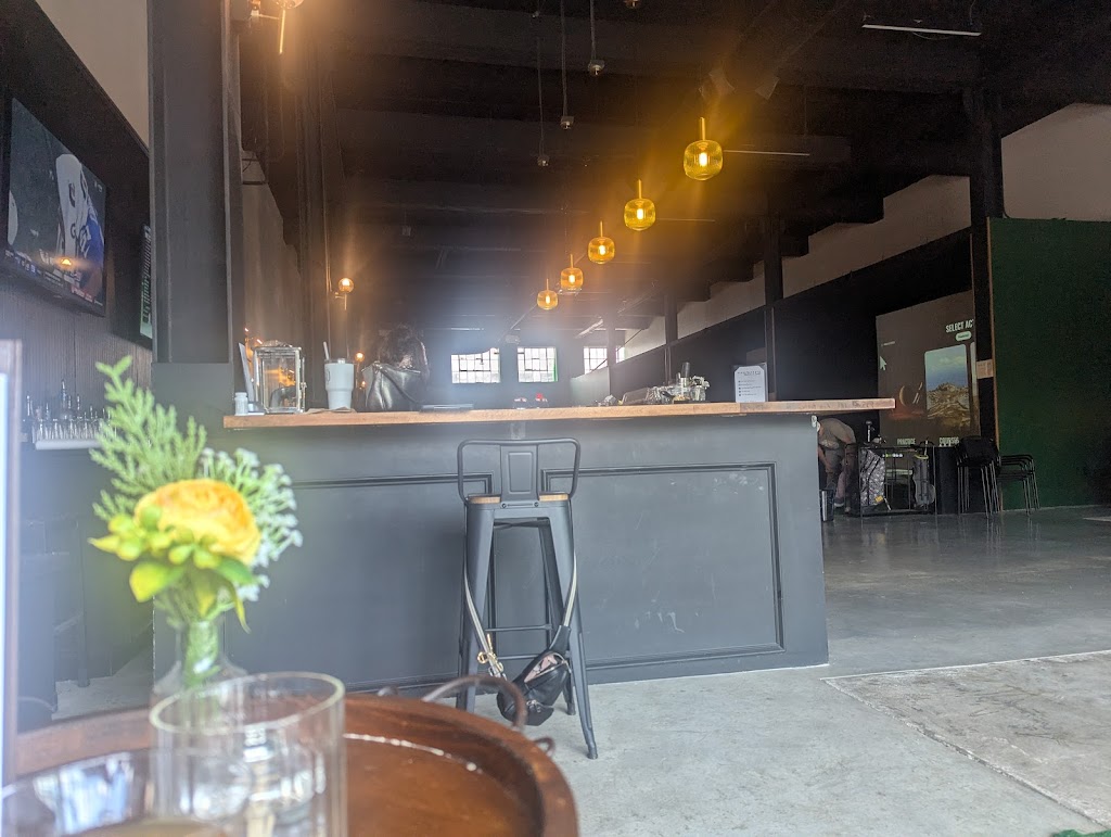 The Villa Golf Lounge & Bar - review