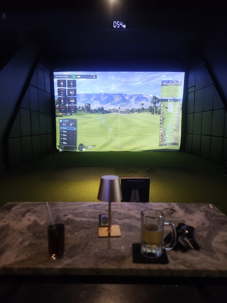 Fore Swing Lounge - review