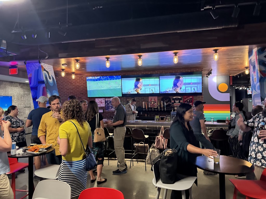 Five Iron Golf - review