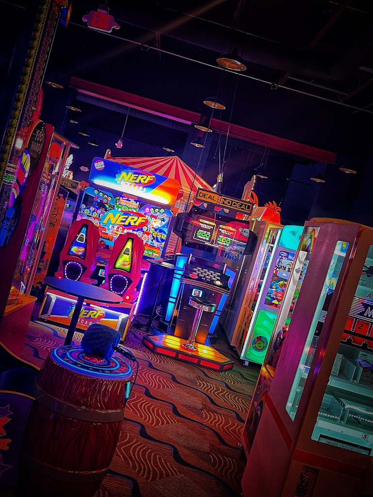 1UP Entertainment + Social - review