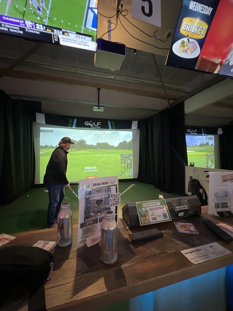 Golf Island - Spokane - review