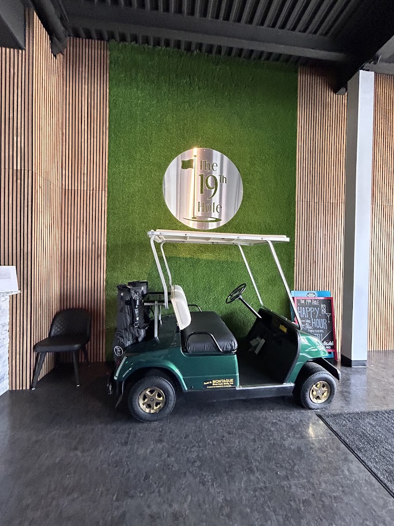 The 19th Hole Indoor Golf - review