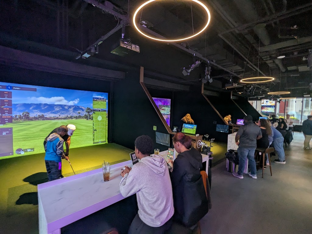 Five Iron Golf - review