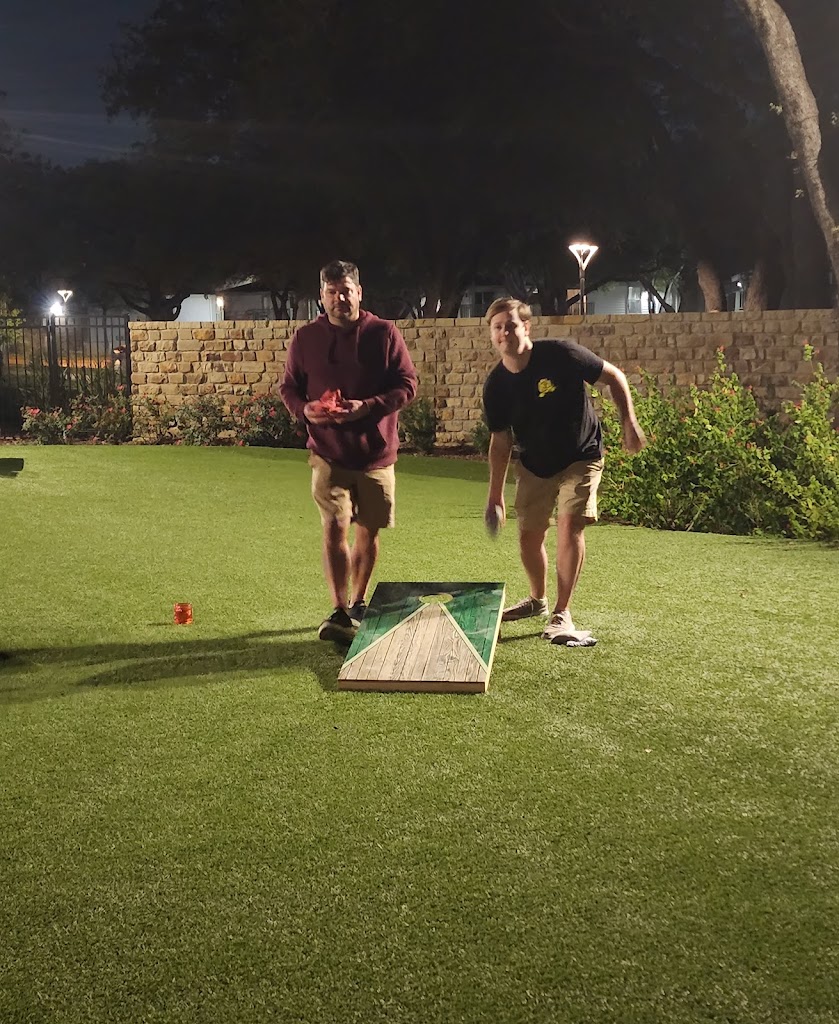 The Sandy Pickle - The Village Dallas - review