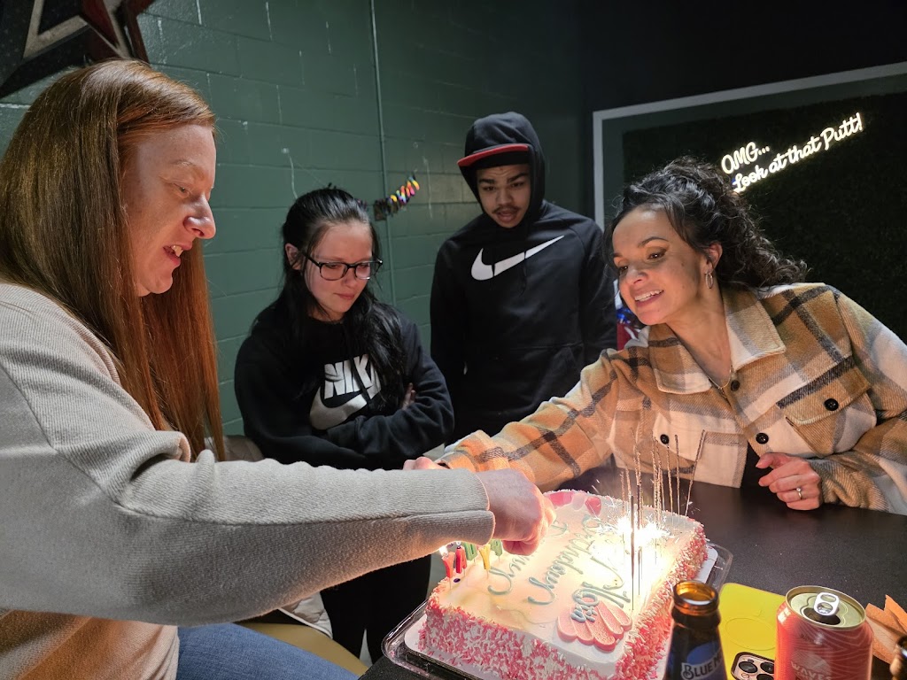 Bogeys and Beers - review