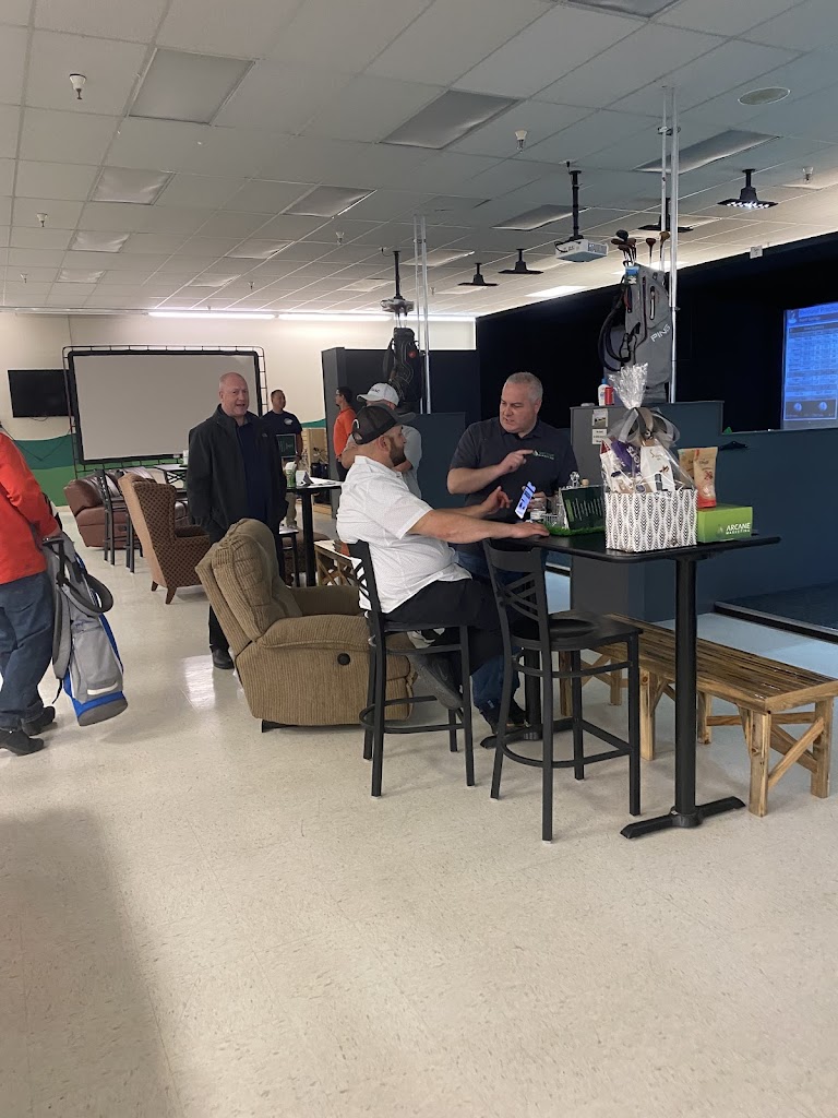 Bob's Indoor Golf & Games - review