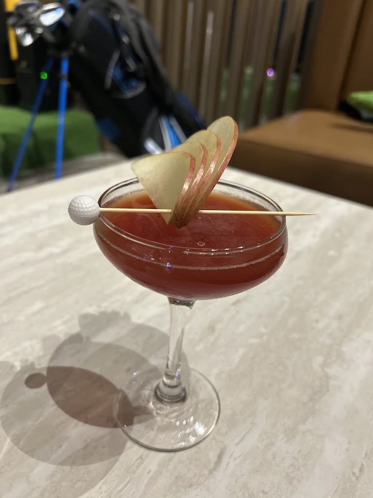 Nice Shot Golf Lounge & Bar - review