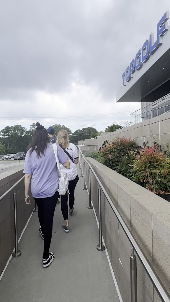 Topgolf Holtsville - review