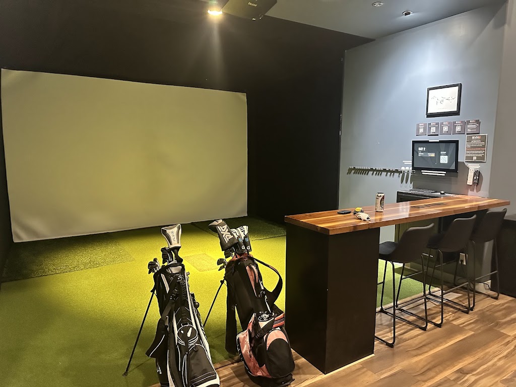 SVN2 Indoor Golf Newbury Park - review