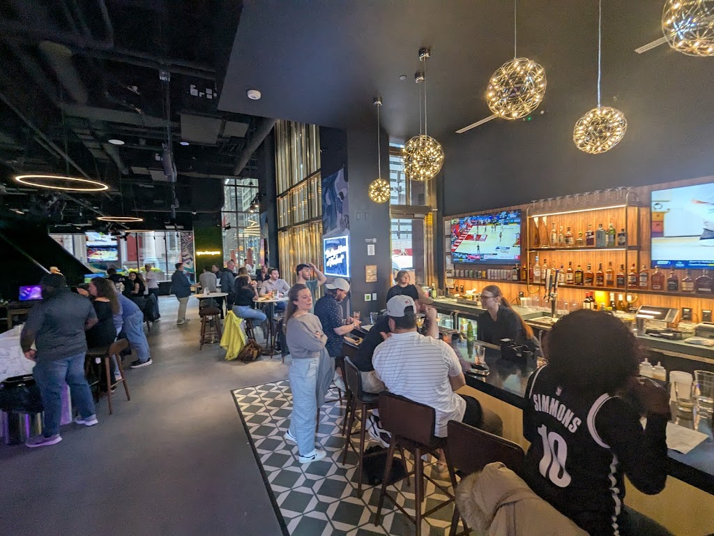 Five Iron Golf - review