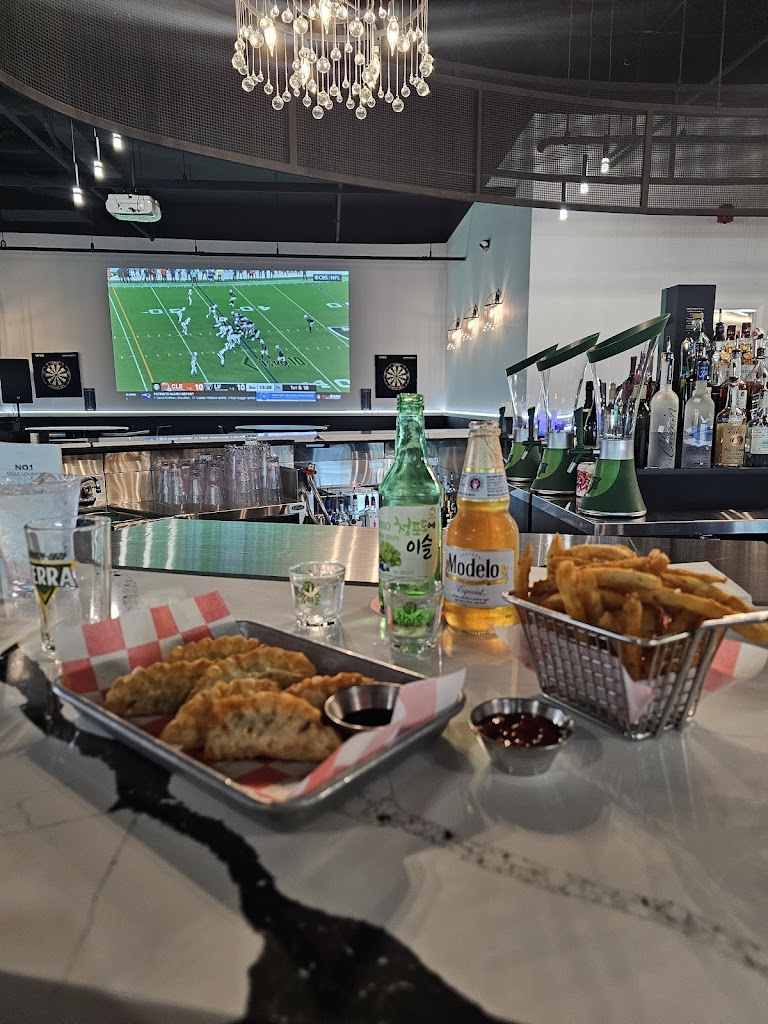 No. 1 Golf Lounge - review